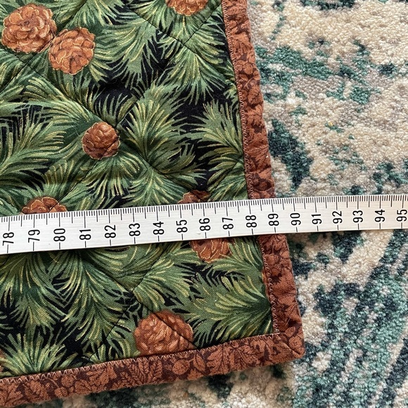 Table Quilt - Picture 2 of 3